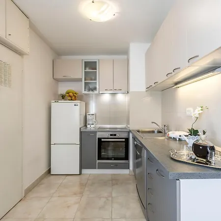 Apartment Cvita *
